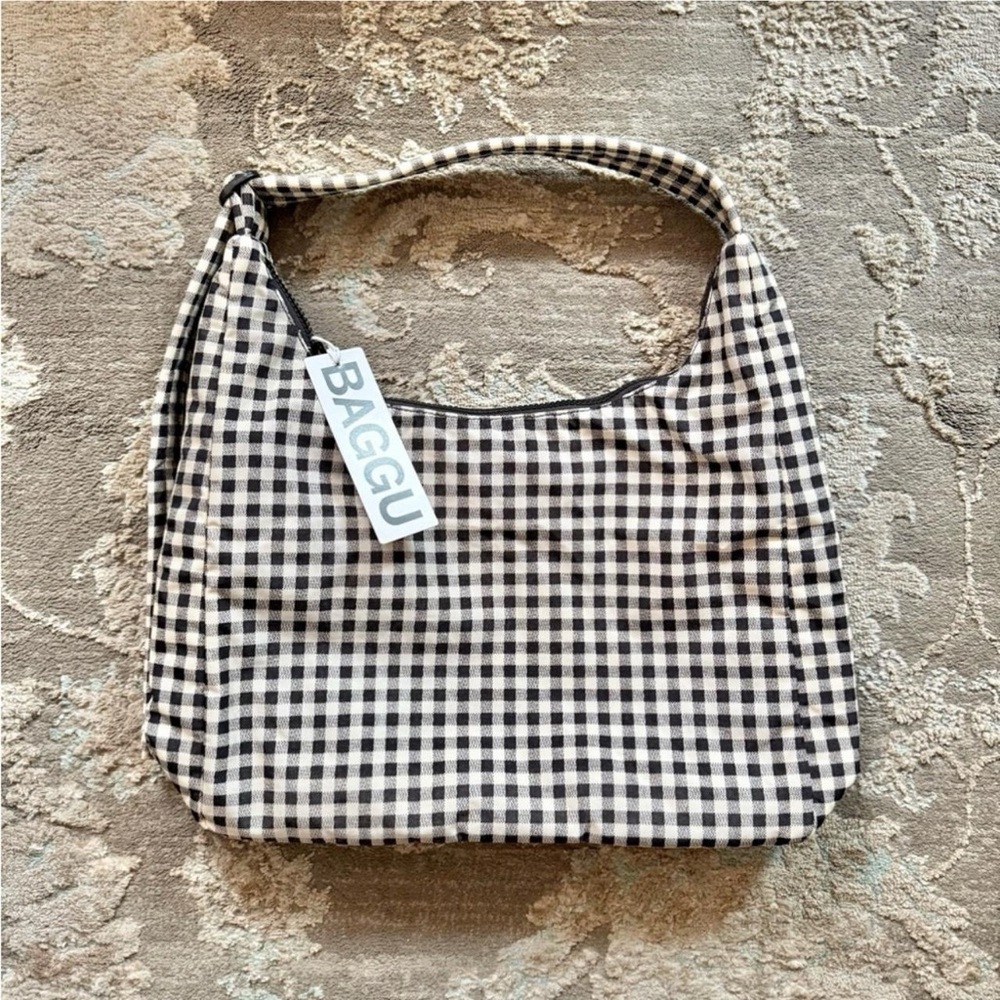 BAGGU Black and White Gingham Shoulder Bag